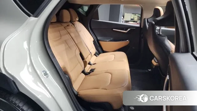 Kia EV6 2021 Серебристо-серый из Кореи, фото 3