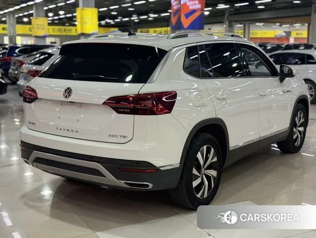 Volkswagen Tanyue 2022 Белый из Китая, фото 3