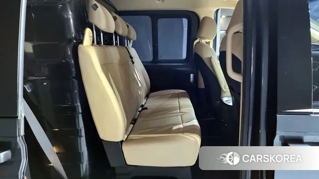 Hyundai Staria 2024 Серый из Кореи, фото 3