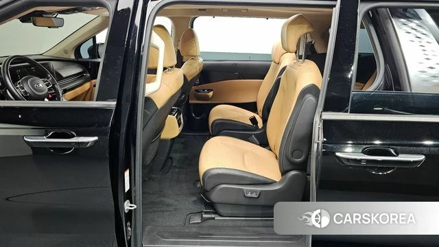 Kia Carnival 4th generation 2020 Черный из Кореи, фото 3
