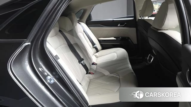 Kia The New K5 Hybrid 3rd generation 2026 Серый из Кореи, фото 3