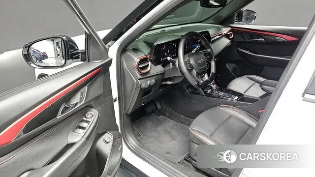 Chevrolet (GM Daewoo) The New Trail Blazer 2025 Белый из Кореи, фото 3