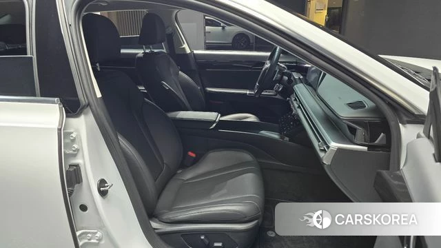 Hyundai Grandeur (GN7) 2024 Белый из Кореи, фото 3