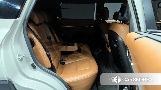 Ssangyong Torres EVX 2024 Жемчужный цвет из Кореи, фото 3