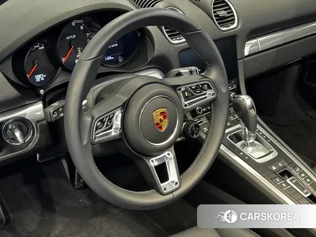 Porsche 718 Boxster 2023 Серебристо-серый из Кореи, фото 3