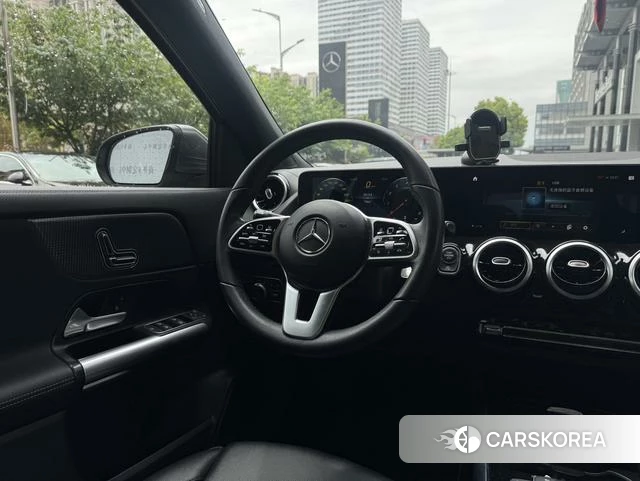 Mercedes-Benz GLA 2022 Темно-серый из Китая, фото 3