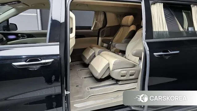 Kia Carnival 4th generation 2022 Черный из Кореи, фото 3