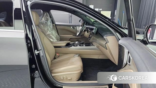 Kia K8 2023 Черный из Кореи, фото 3