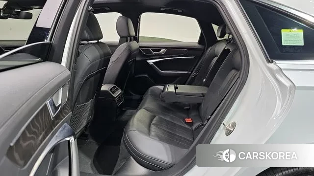 Audi A6 (C8) 2022 Белый из Кореи, фото 3