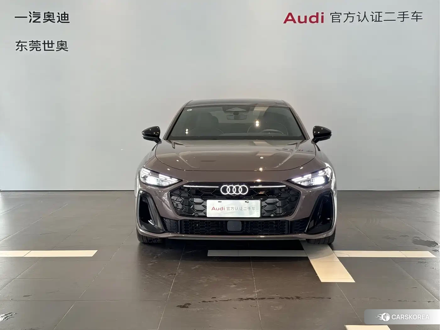 Audi A5L 2025 Champagne/brown из Китая, фото 3