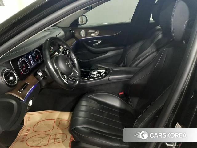 Mercedes-Benz E-Class W213 2019 Черный из Кореи, фото 3