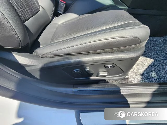 Hyundai Grandeur (GN7) 2023 Белый из Кореи, фото 3