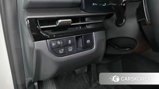 Kia The New Sportage 5th Generation Hybrid 2025 Белый из Кореи, фото 3