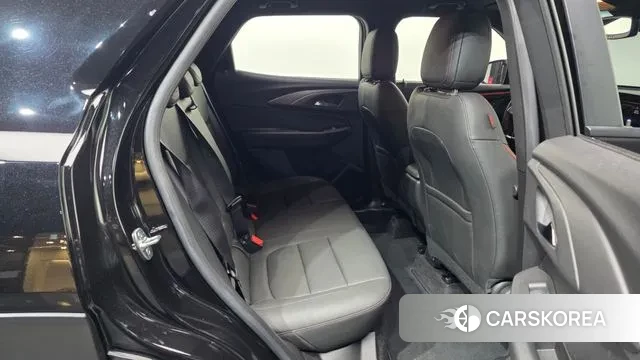 Chevrolet (GM Daewoo) The New Trail Blazer 2023 Черный из Кореи, фото 3