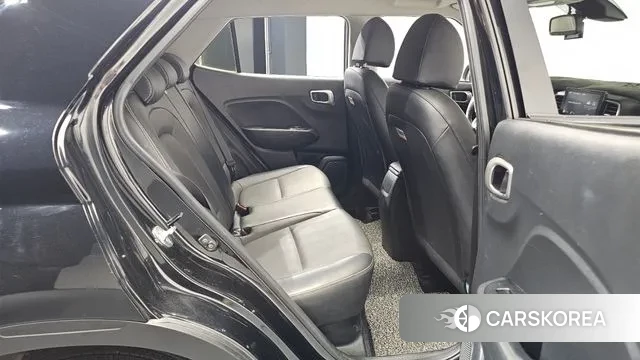 Hyundai Venue 2021 Черный из Кореи, фото 3