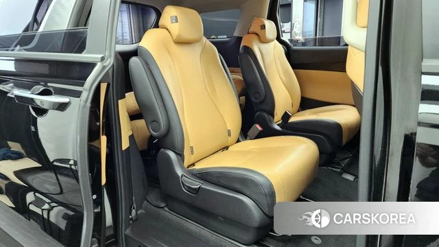 Kia Carnival 4th generation 2022 Черный из Кореи, фото 3