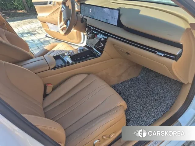 Genesis G80 (RG3) 2024 Жемчужный цвет из Кореи, фото 3