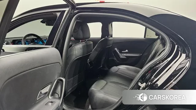 Mercedes-Benz A-Class W177 2022 Черный из Кореи, фото 3