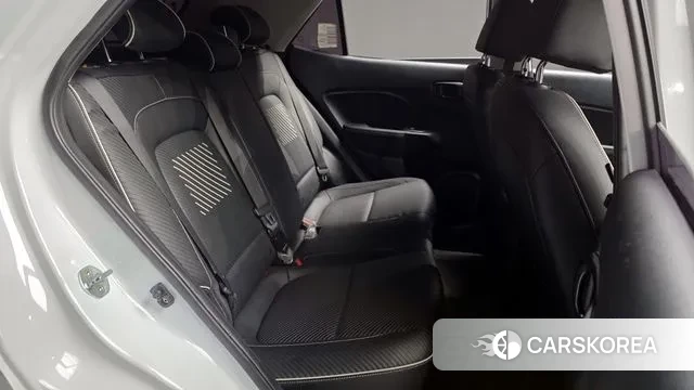 Hyundai Venue 2019 Белый из Кореи, фото 3