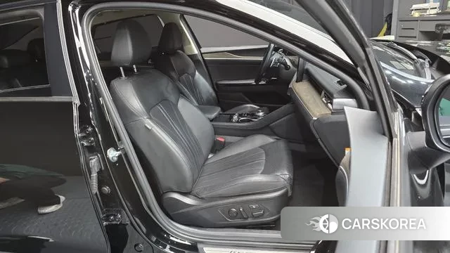 Kia K5 Hybrid 3rd Generation 2021 Черный из Кореи, фото 3