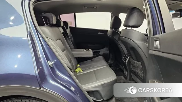 Kia Sportage The Bold 2021 Синий из Кореи, фото 3