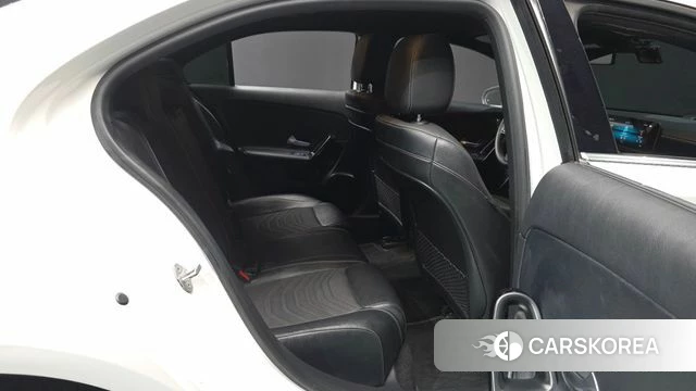 Mercedes-Benz A-Class W177 2020 Белый из Кореи, фото 3