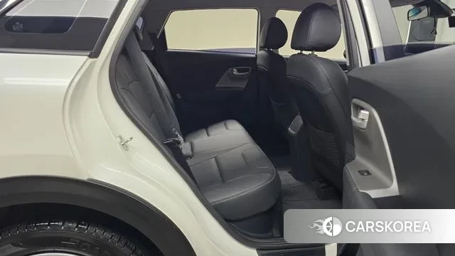 Kia The New Niro 2021 Белый из Кореи, фото 3