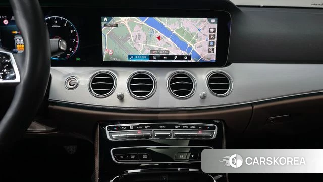 Mercedes-Benz E-Class W213 2020 Белый из Кореи, фото 3