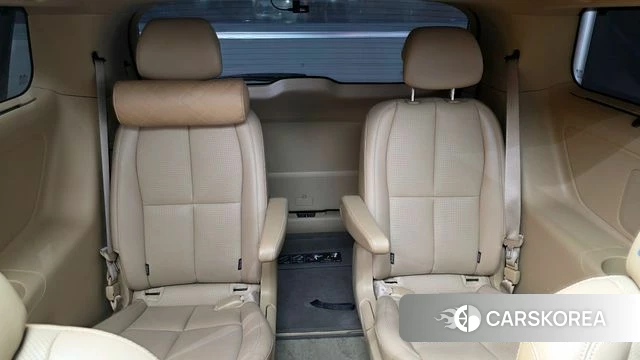 Kia The New Carnival 2019 Белый из Кореи, фото 3