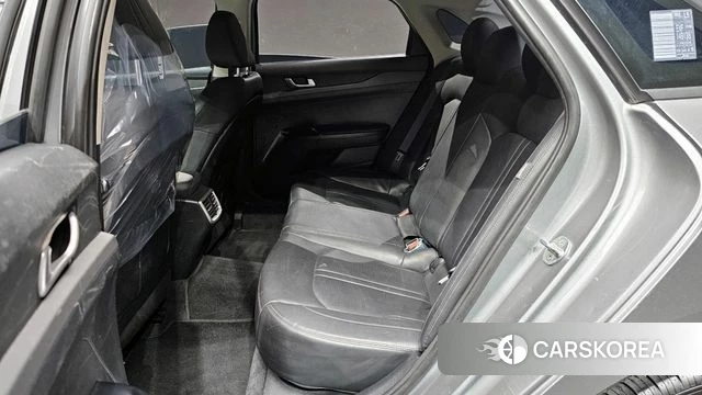 Kia K5 3rd generation 2021 Серебряный из Кореи, фото 3