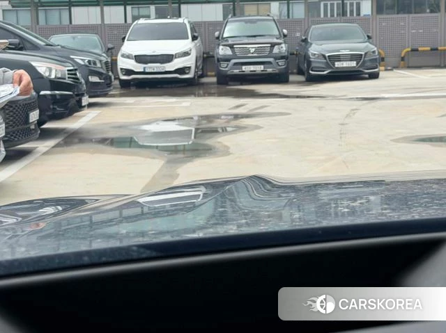BMW X7 (G07) 2023 Черный из Кореи, фото 3