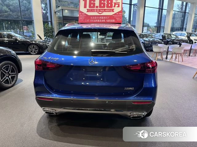 Mercedes-Benz GLA 2024 Синий из Китая, фото 3