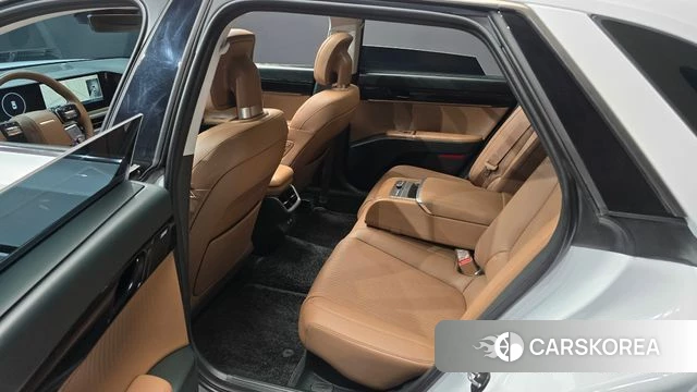 Hyundai Grandeur Hybrid (GN7) 2023 Белый из Кореи, фото 3