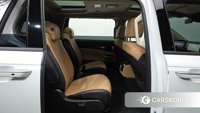Kia Carnival 4th generation 2023 Белый из Кореи, фото 3