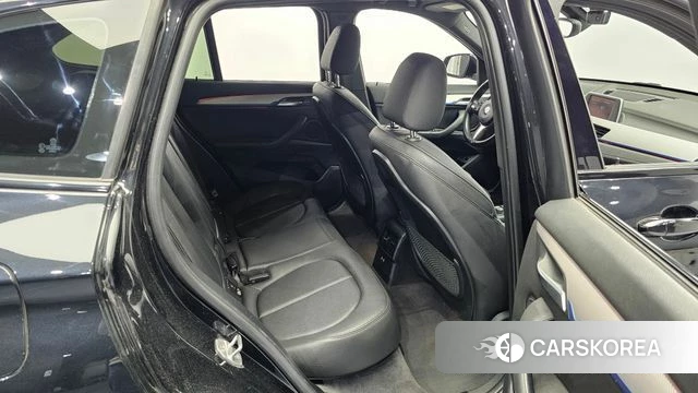 BMW X1 (F48) 2020 Черный из Кореи, фото 3