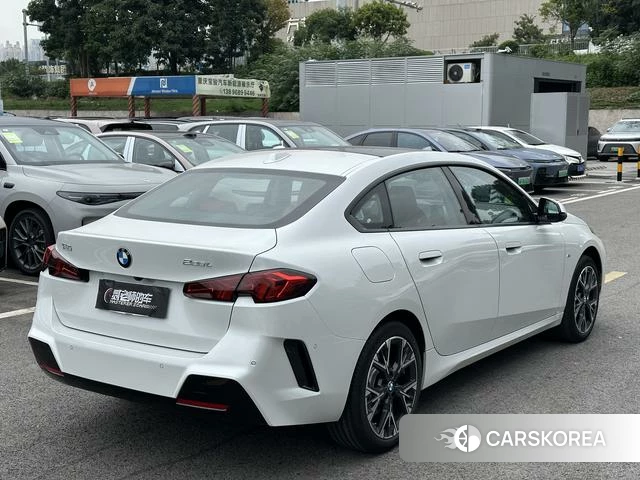 BMW 2 series 2025 Белый из Китая, фото 3