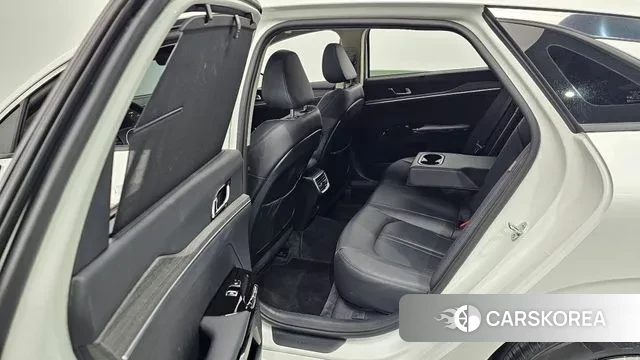 Kia The New K5 3rd generation 2024 Белый из Кореи, фото 3