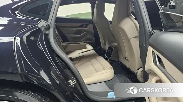 Porsche Taycan 2025 Черный из Кореи, фото 3