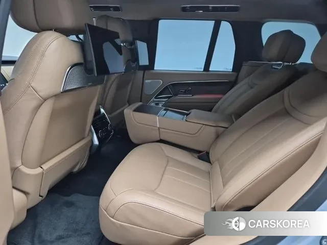 Land Rover Range Rover 5th Generation 2023 Серебристо-серый из Кореи, фото 3