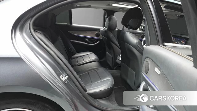 Mercedes-Benz E-Class W213 2019 Серый из Кореи, фото 3