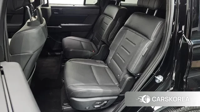 Hyundai Santa Fe (MX5) 2024 Черный из Кореи, фото 3