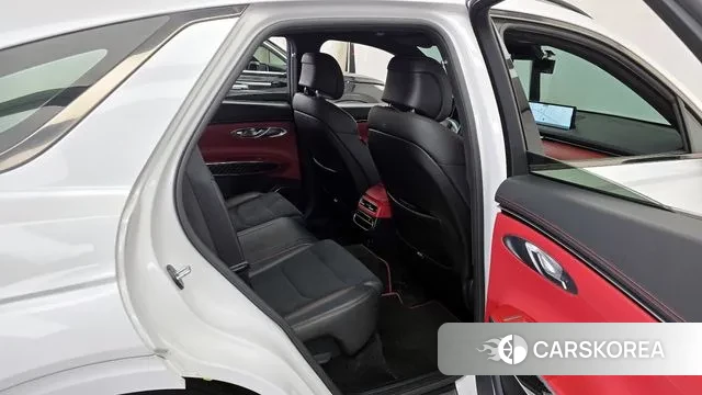 Genesis GV70 2022 Белый из Кореи, фото 3