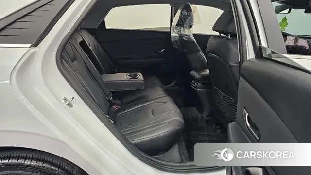 Hyundai Avante (CN7) 2021 Белый из Кореи, фото 3