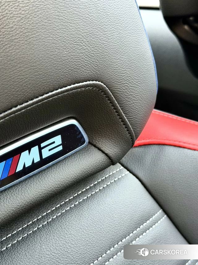BMW M2 2025 Серебристо-серый из Китая, фото 3