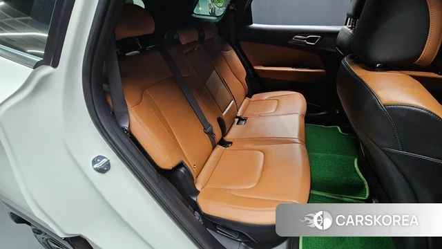 Kia Sportage 5th Generation 2023 Белый из Кореи, фото 3