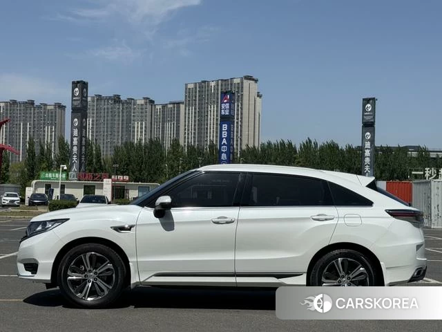 Honda UR-V 2023 Белый из Китая, фото 3