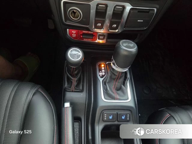 Jeep Wrangler (JL) 2020 Черный из Кореи, фото 3