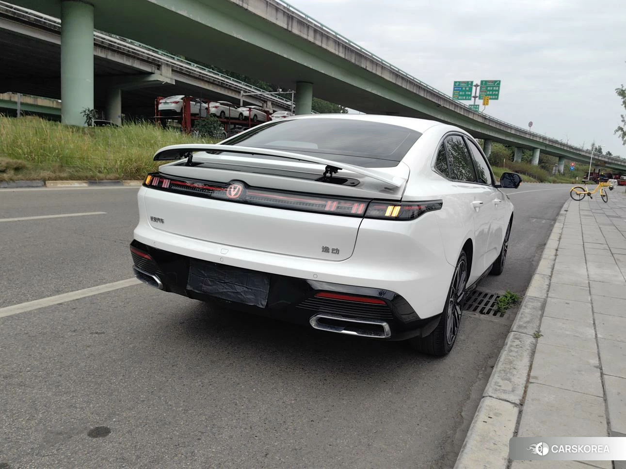 Chang'an Yidong 2025 Белый из Китая, фото 3