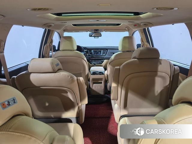 Kia The New Carnival 2019 Белый из Кореи, фото 3