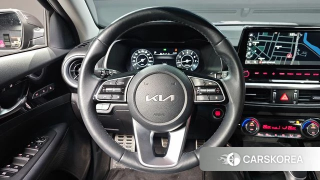 Kia The New K3 2nd generation 2022 Серый из Кореи, фото 3